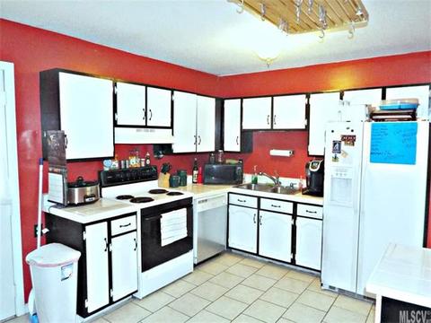 3823 Sedgefield Dr, Conover, NC 28613 photo 14
