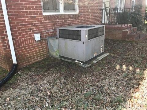 2031 E Conover Blvd, Conover, NC 28613 photo 3