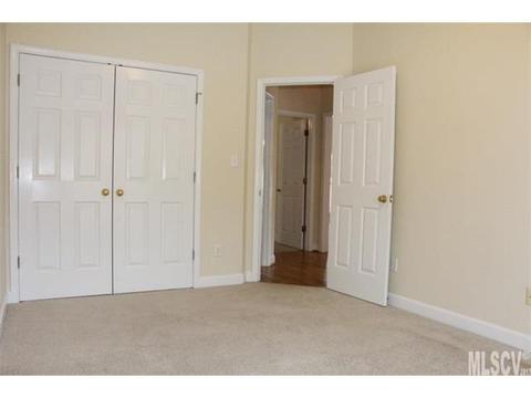 212 Mooreland Dr, Conover, NC 28613 photo 10