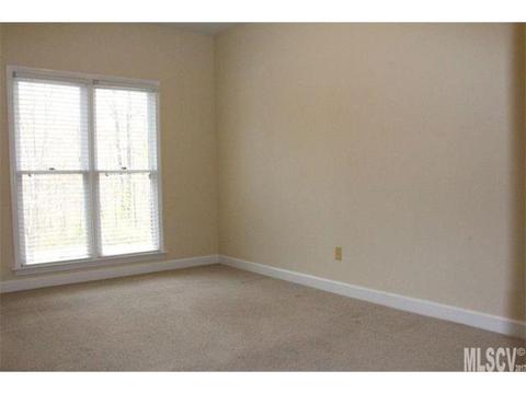 212 Mooreland Dr, Conover, NC 28613 photo 9