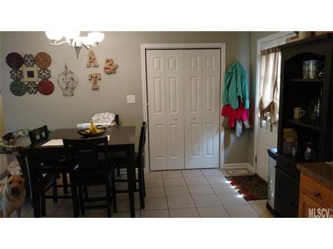 102 E Pine St, Maiden, NC 28650 photo 8