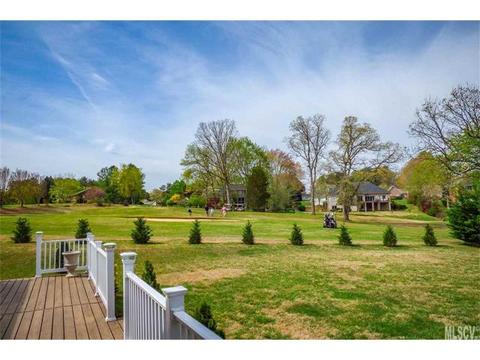 3750 Pinecrest Dr, Hickory, NC 28601 photo 17