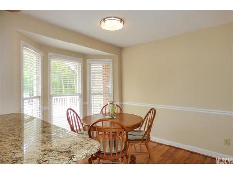 3750 Pinecrest Dr, Hickory, NC 28601 photo 3