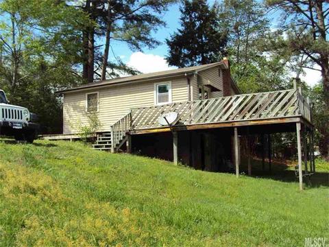 177 Lakeside Loop Ext, Hickory, NC 28601 photo 1