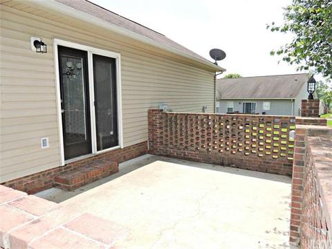 1006 Atherstone St, Conover, NC 28613 photo 7