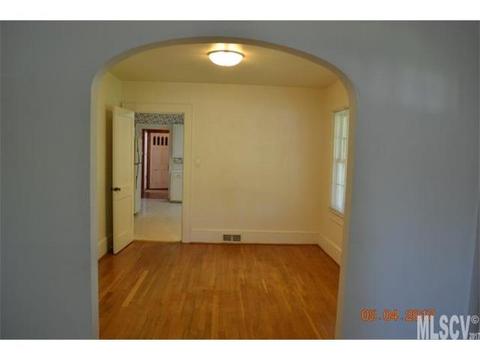 112 3rd St, Conover, NC 28613 photo 5