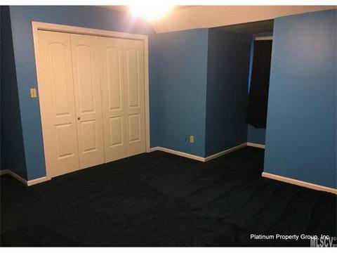 2025 34th Ave Dr, Hickory, NC 28601 photo 9