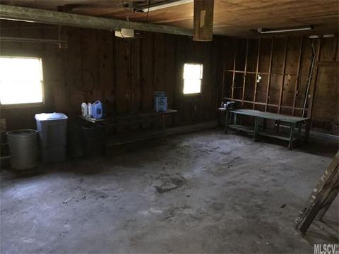 483 Chief Thomas Rd, Harmony, NC 28634 photo 9