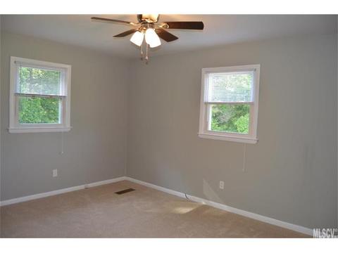 5144 Tobin Ct, Conover, NC 28613 photo 5