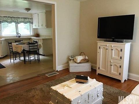 1898 Adam St, Conover, NC 28613 photo 2