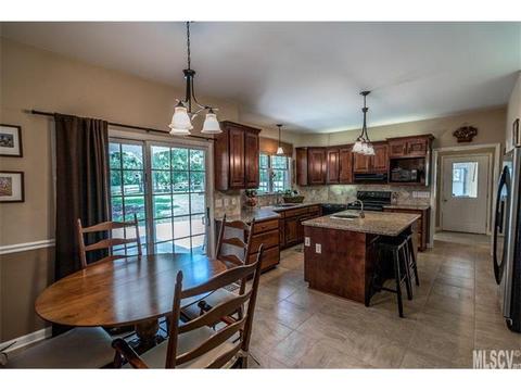 4037 Pinecrest Dr, Hickory, NC 28601 photo 22