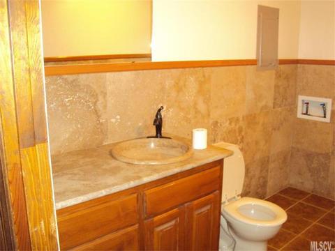 979 Tangle Dr, Hickory, NC 28602 photo 20