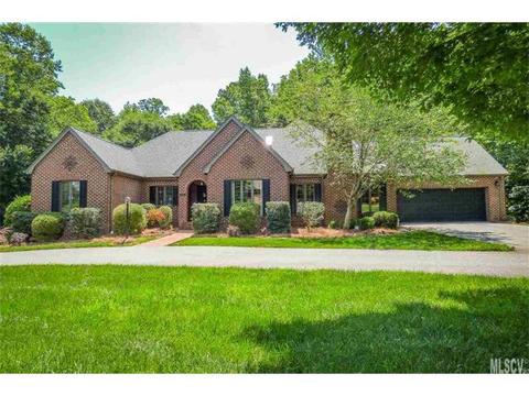 226 8th St, Conover, NC 28613 photo 1