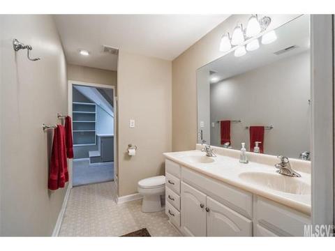 226 8th St, Conover, NC 28613 photo 8