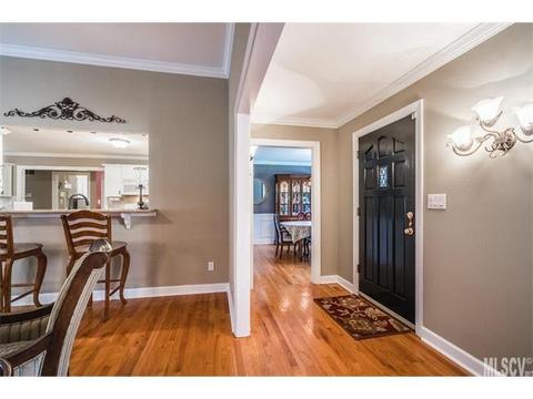 226 8th St, Conover, NC 28613 photo 2