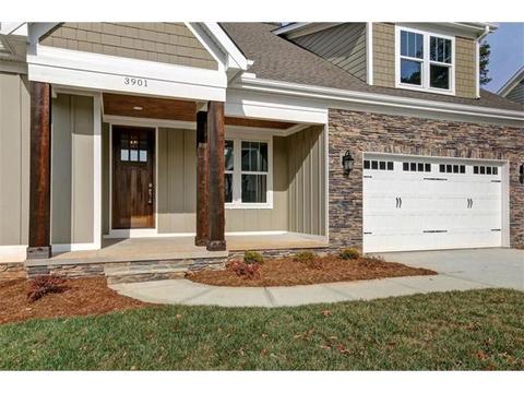 3901 12th St, Hickory, NC 28601 photo 8