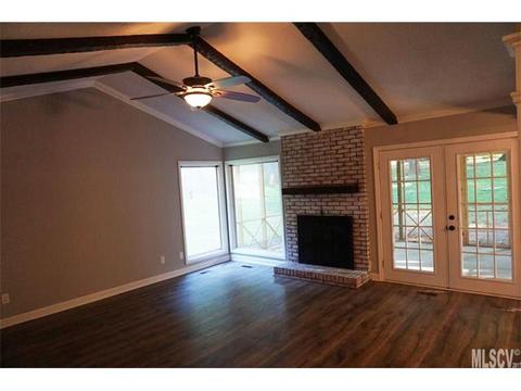 207 5th St, Conover, NC 28613 photo 3