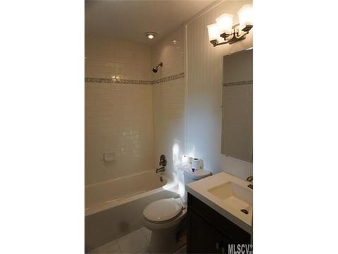 207 5th St, Conover, NC 28613 photo 7