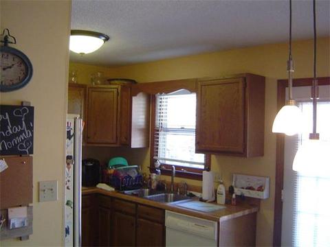 306 11th Ave, Conover, NC 28613 photo 5