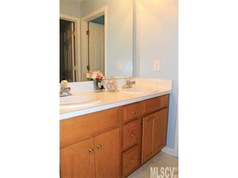 615 34th St, Conover, NC 28613 photo 6