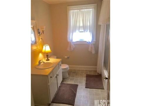 904 4th Street Nw Dr NW, Hickory, NC 28601 photo 6