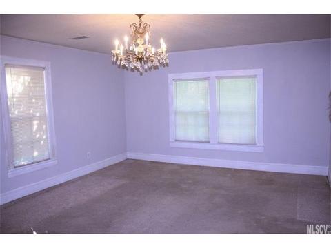 1609 2nd St NE, Conover, NC 28613 photo 3