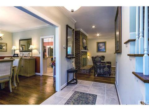 1055 13th Avenue Nw Pl NW, Hickory, NC 28601 photo 3