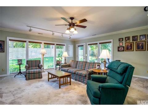 1055 13th Avenue Nw Pl NW, Hickory, NC 28601 photo 6