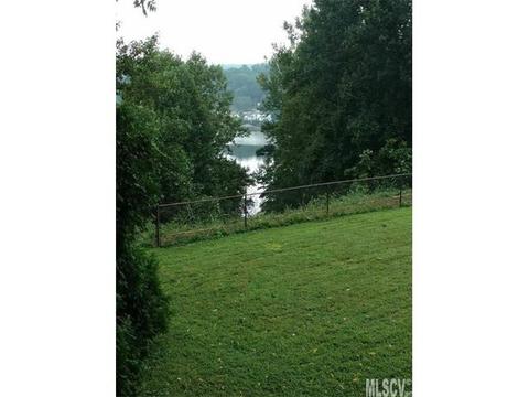 5577 Clearlake Dr, Hickory, NC 28601 photo 15