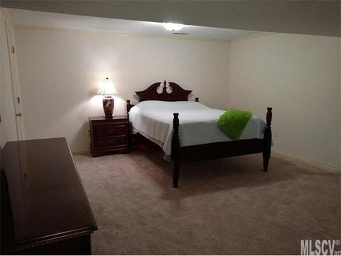 5577 Clearlake Dr, Hickory, NC 28601 photo 10
