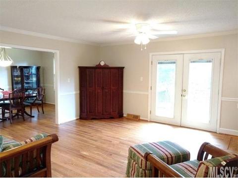 5577 Clearlake Dr, Hickory, NC 28601 photo 19
