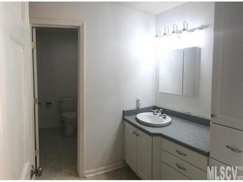 2540 Eagle Dr, Conover, NC 28613 photo 6