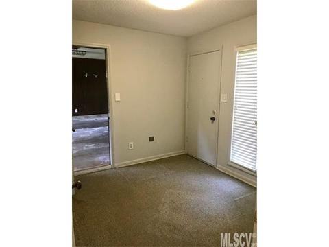 2540 Eagle Dr, Conover, NC 28613 photo 3