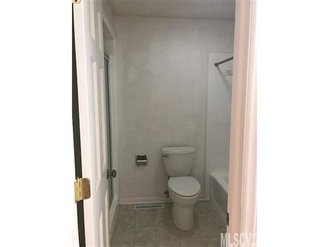 2540 Eagle Dr, Conover, NC 28613 photo 8