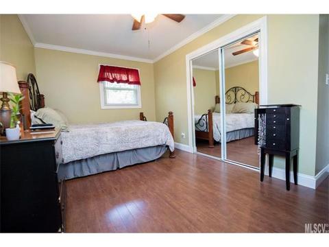 1317 Landsdowne Dr, Conover, NC 28613 photo 11