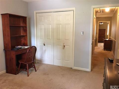 476 17th Avenue Ne Dr NE, Hickory, NC 28601 photo 7