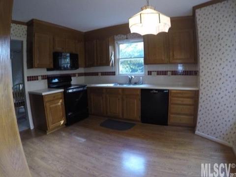 476 17th Avenue Ne Dr NE, Hickory, NC 28601 photo 24