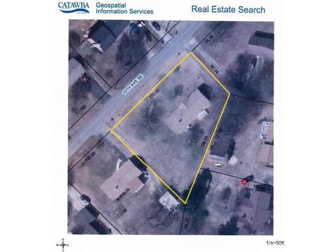 125 10th Ave, Conover, NC 28613 photo 2