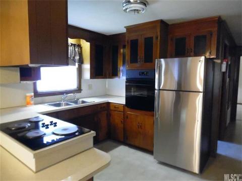 125 10th Ave, Conover, NC 28613 photo 7