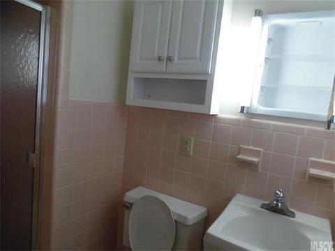 125 10th Ave, Conover, NC 28613 photo 4