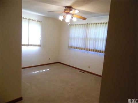 125 10th Ave, Conover, NC 28613 photo 11