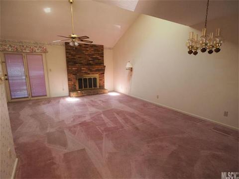 520 6th Street Ne Cir NE, Conover, NC 28613 photo 3