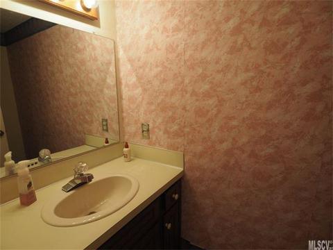 520 6th Street Ne Cir NE, Conover, NC 28613 photo 12