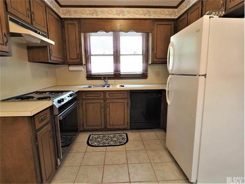 520 6th Street Ne Cir NE, Conover, NC 28613 photo 9