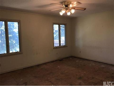 2450 Duckhook Ln, Conover, NC 28613 photo 18