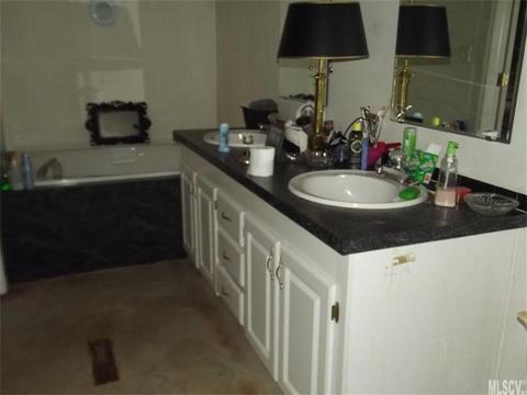 5518 E Maiden Rd, Maiden, NC 28650 photo 6