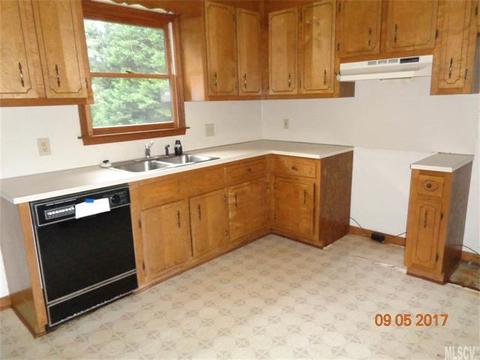 57 Cedar Forest Loop, Hickory, NC 28601 photo 9