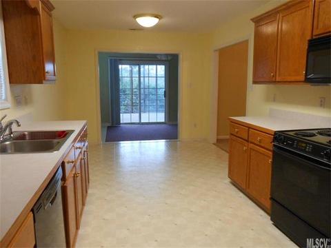 2003 Sugar Maple Ln, Conover, NC 28613 photo 10