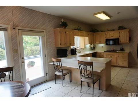 512 6th Ave, Conover, NC 28613 photo 4