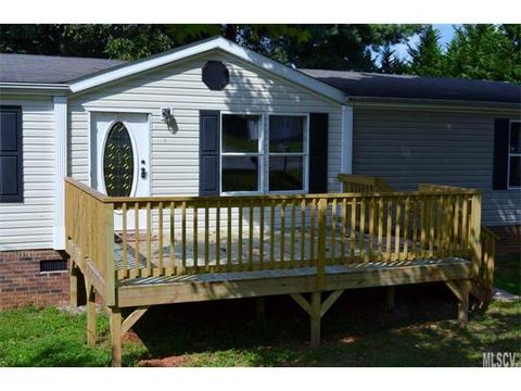 2881 Goble Rd, Hiddenite, NC 28636 photo 2